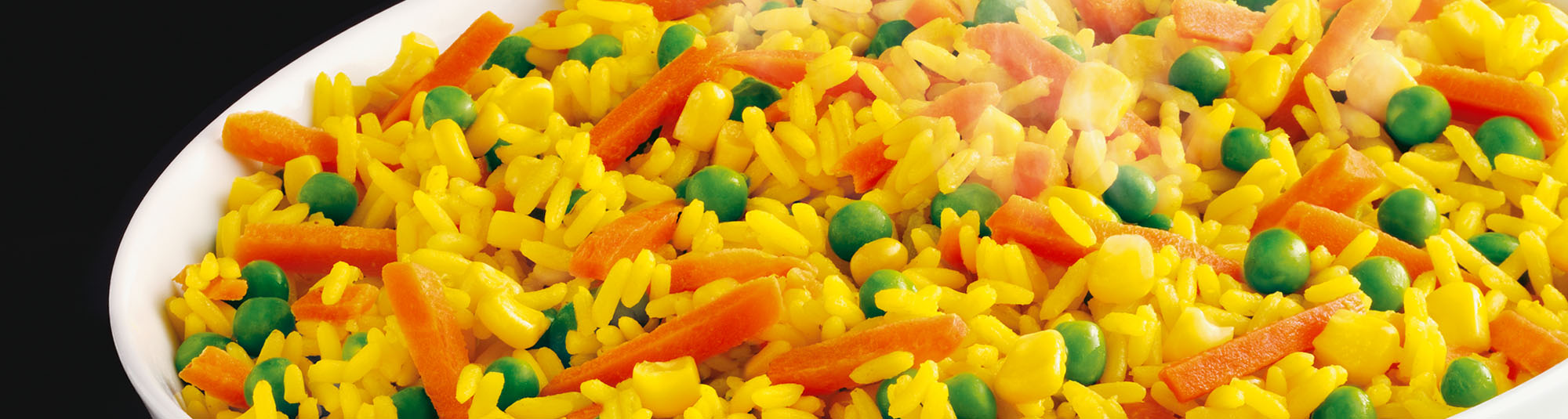 goudgele rijst en groenten