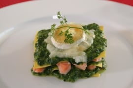 Lasagne met zalm en spinazie met roomsaus 