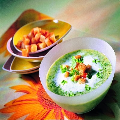 Spinazie-roomsoep met croûtons